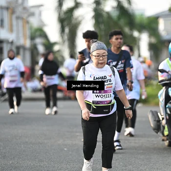 Runner Photo 7709831