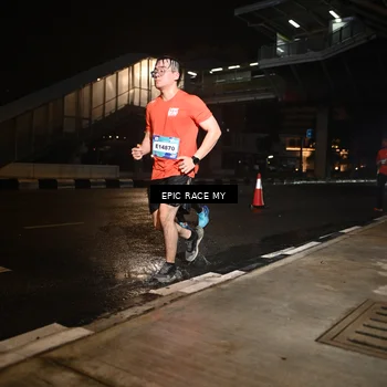Runner Photo 7709841