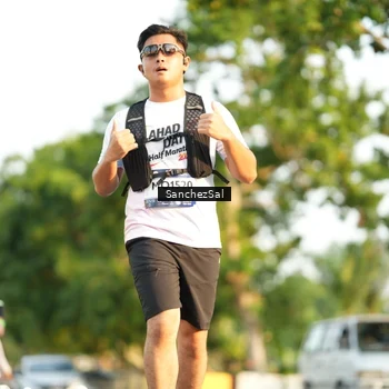Runner Photo 7709844
