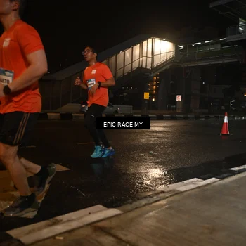 Runner Photo 7709846