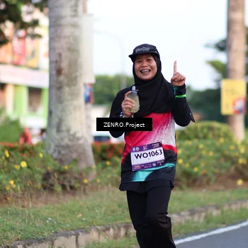 Runner Photo 7709857