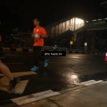 Runner Photo 7709865