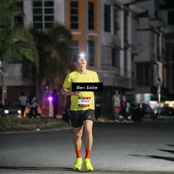 Runner Photo 7709873