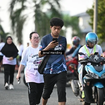 Runner Photo 7709882