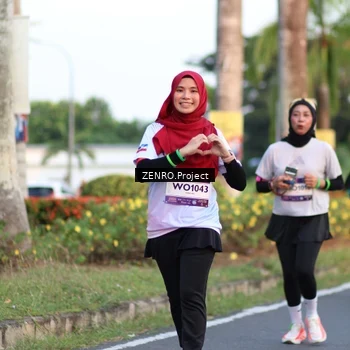 Runner Photo 7709884