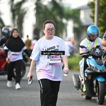 Runner Photo 7709887
