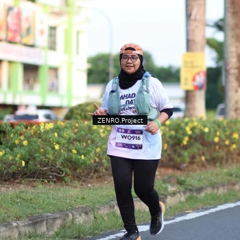 Runner Photo 7709888