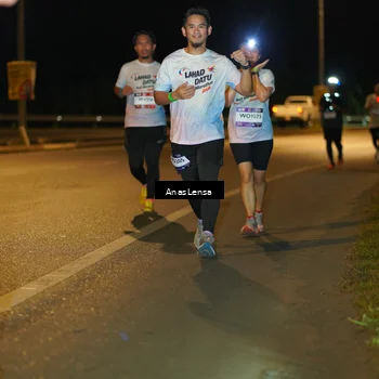 Runner Photo 7709899