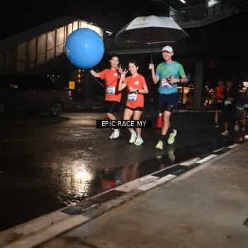 Runner Photo 7709910