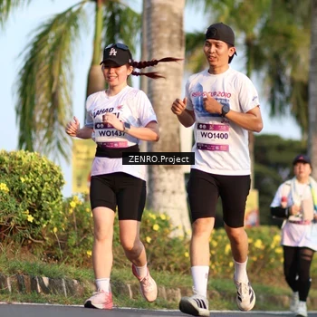 Runner Photo 7709921