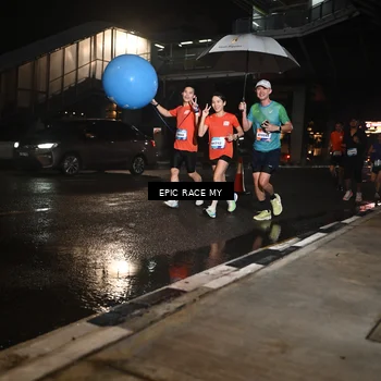 Runner Photo 7709927