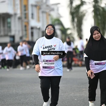 Runner Photo 7709938