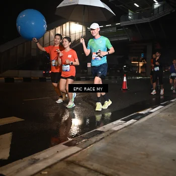 Runner Photo 7709940