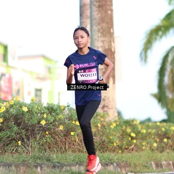Runner Photo 7709941