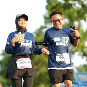 Runner Photo 7709957