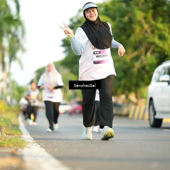 Runner Photo 7709967