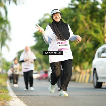 Runner Photo 7709970