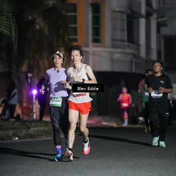 Runner Photo 7709992
