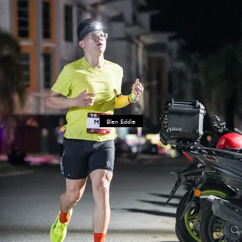 Runner Photo 7710024