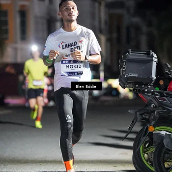 Runner Photo 7710034