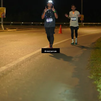 Runner Photo 7710036