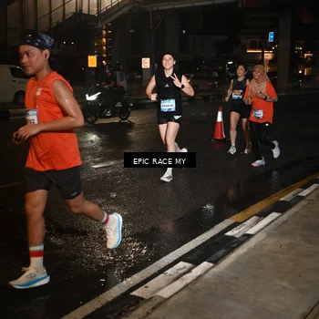 Runner Photo 7710039