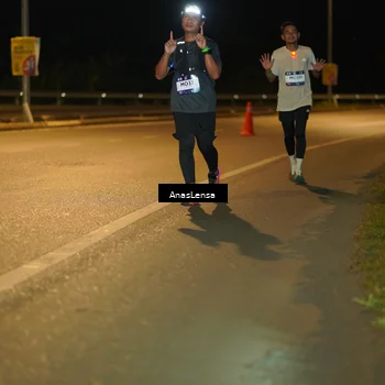 Runner Photo 7710044