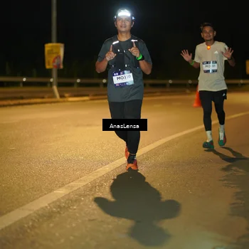 Runner Photo 7710057