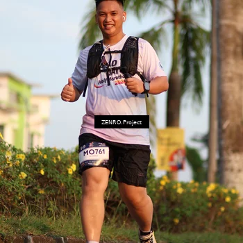 Runner Photo 7710063