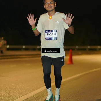 Runner Photo 7710072