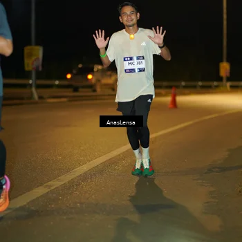 Runner Photo 7710087