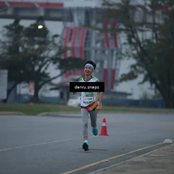 Runner Photo 7710107
