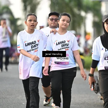 Runner Photo 7710108