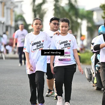 Runner Photo 7710111