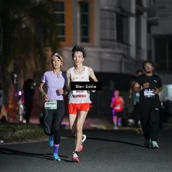 Runner Photo 7710124
