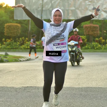 Runner Photo 7710132
