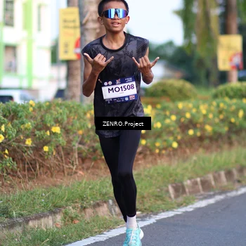 Runner Photo 7710138