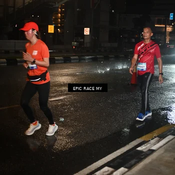 Runner Photo 7710144