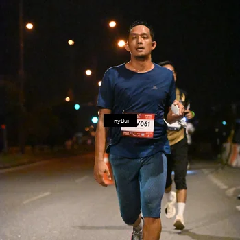 Runner Photo 7710145