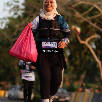 Runner Photo 7710157