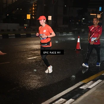 Runner Photo 7710158
