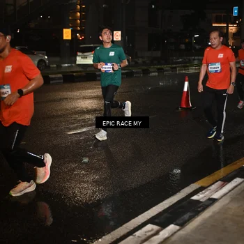 Runner Photo 7710162