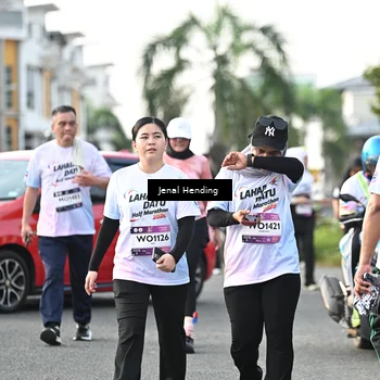 Runner Photo 7710188