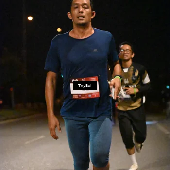 Runner Photo 7710192