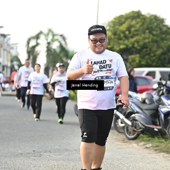 Runner Photo 7710197