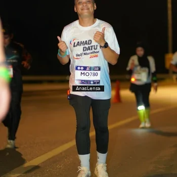 Runner Photo 7710218