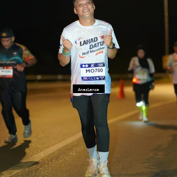 Runner Photo 7710238