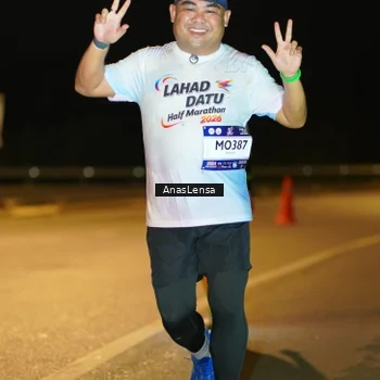 Runner Photo 7710261