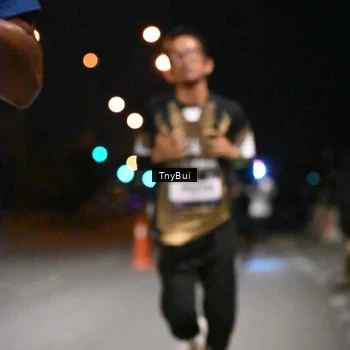 Runner Photo 7710268