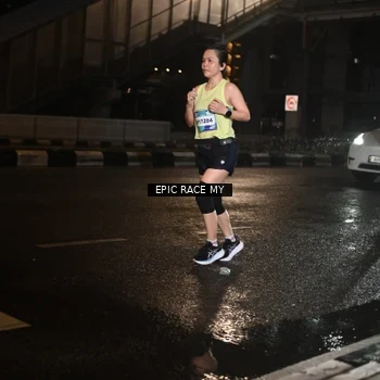 Runner Photo 7710275